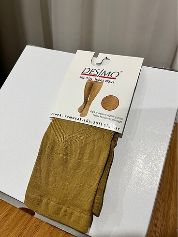 Desenli Desimo 40 den ten çorap
