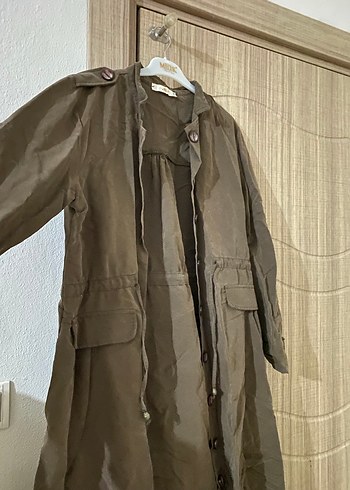 Haki Kemerli Uzun Keten Kadın Trençkot - Görsel 3