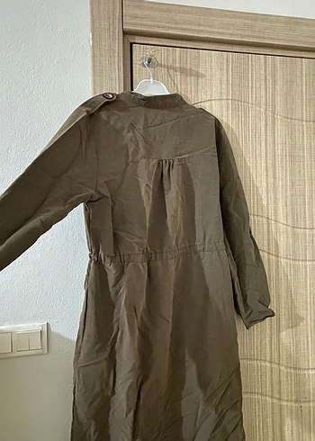 Haki Kemerli Uzun Keten Kadın Trençkot - Görsel 4