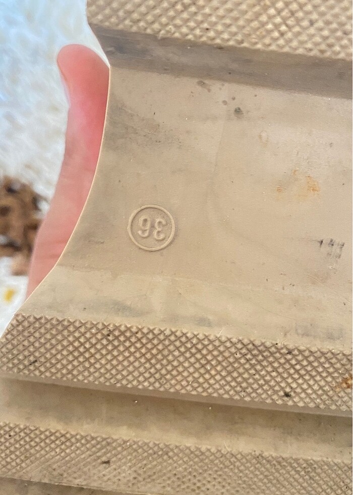 Kadın bej bot - Görsel 4