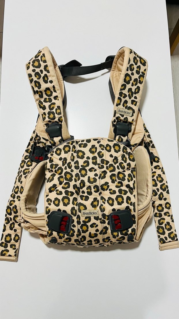 Leopar Desenli babybjörn kanguru - Görsel 3