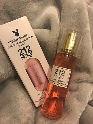 Carolina Herrera 212 Sexy Bayan Parfüm 