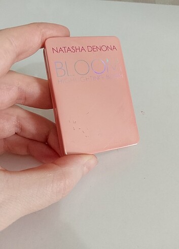Beden Renk NATASHA DENONA BLOOM HİGHLİGTER ALLIK