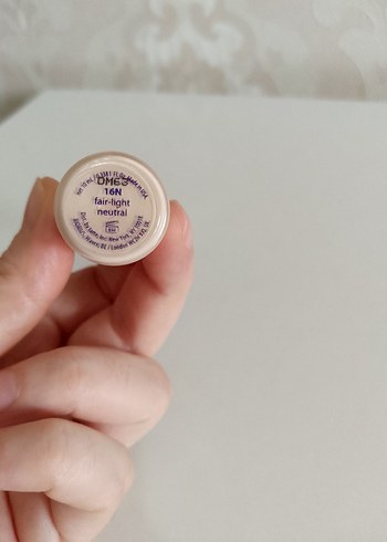 Beden Tarte Shape Tape Kapatıcı