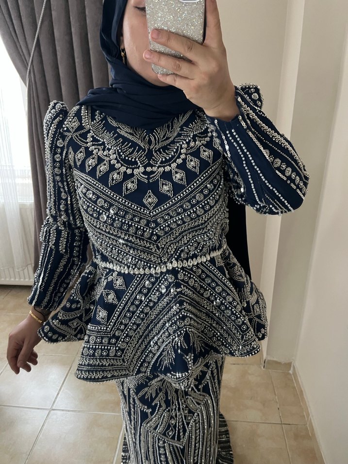 Boncuk İşlemeli lacivert Uzun Abiye Elbise - Görsel 4