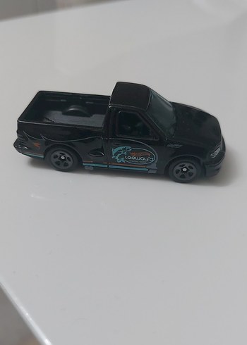 Ford Oyuncak Araba Seti - Görsel 3