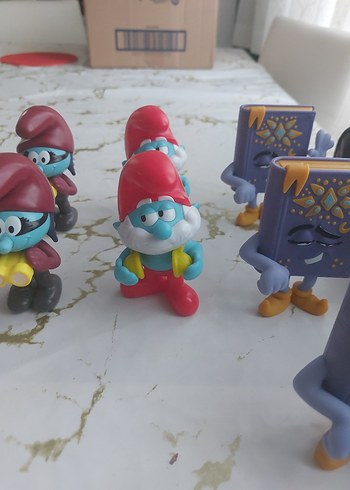 Burger king koleksiyondan Şirinler Figürleri Seti - Görsel 4