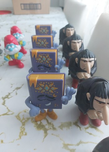 Burger king koleksiyondan Şirinler Figürleri Seti - Görsel 3