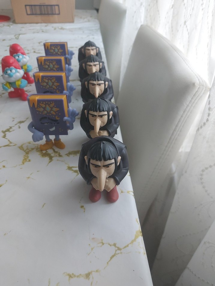 Burger king koleksiyondan Şirinler Figürleri Seti - Görsel 2