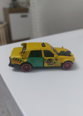 Sarı Renkli hotwheels taksi - Görsel 3