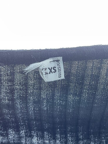 xs Beden siyah Renk PreLoved Kazak / Triko %70 İndirimli.