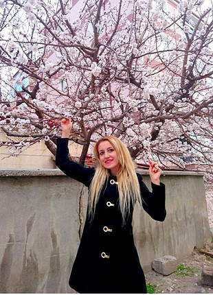 Zara Siyah kaşe kapşonlu kaban gecen sezondan