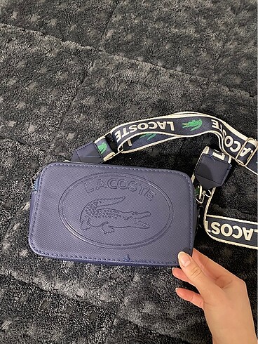 Lacoste kadın kol çantası