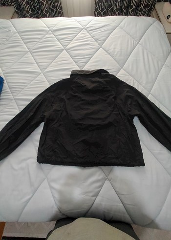 Siyah Yarım Fermuarlı Kısa Kadın Ceket - Görsel 3