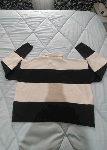 Uzun Kollu Düğmeli Siyah Beyaz Sweatshirt - Görsel 2