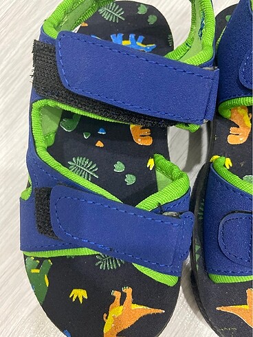 LC Waikiki Erkek çocuk sandalet