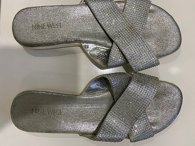 Nine west taşlı terlik