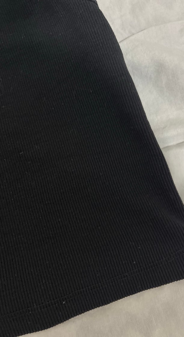 Siyah İnce Askılı Kadın Atlet - Görsel 2