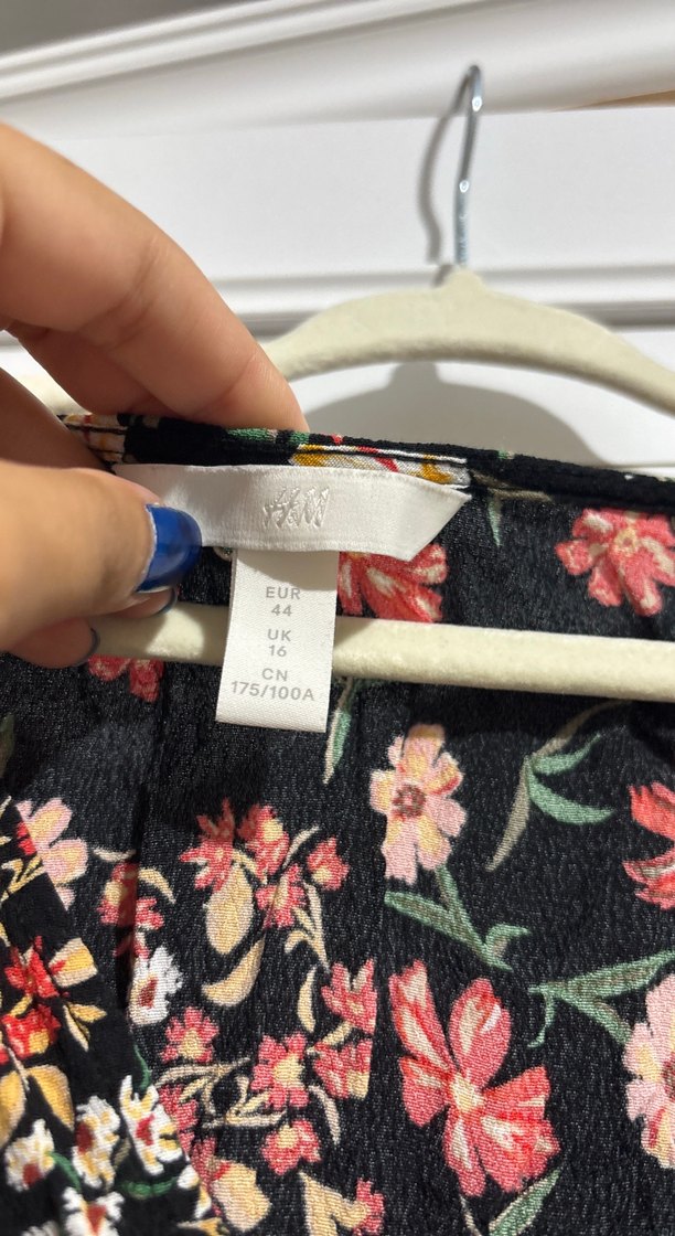 Çiçek Desenli Bohem V Yaka Bluz - Görsel 3