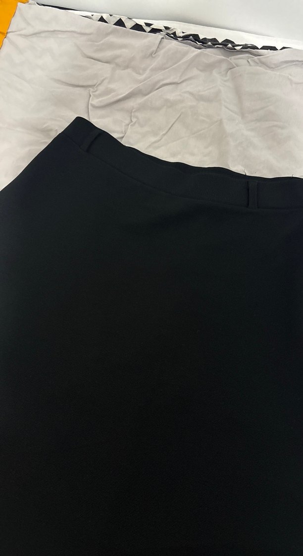 Drapeli Siyah Uzun Etek - Görsel 2