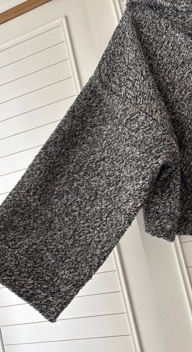 Gri Kapüşonlu Fermuarlı Kadın Ceket - Görsel 2