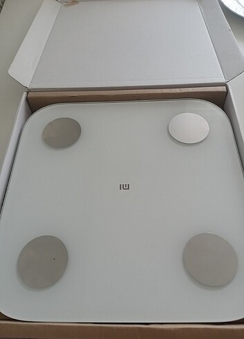 Beden siyah Renk Tartı mi body composition scale 2 kutu fatura mevcut