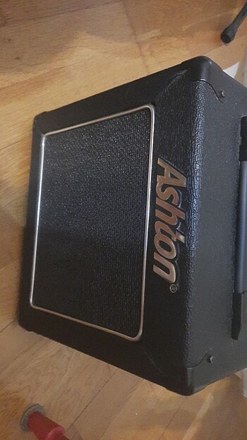 Ashton GA10 Elektro Gitar Amfisi