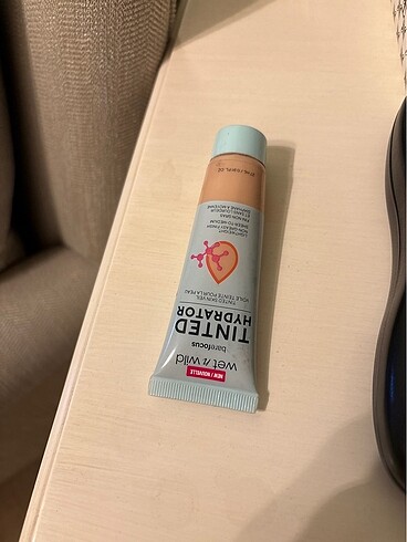 Wet N Wild Hafif Fondöten