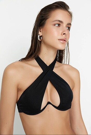 Siyah Bikini üstü
