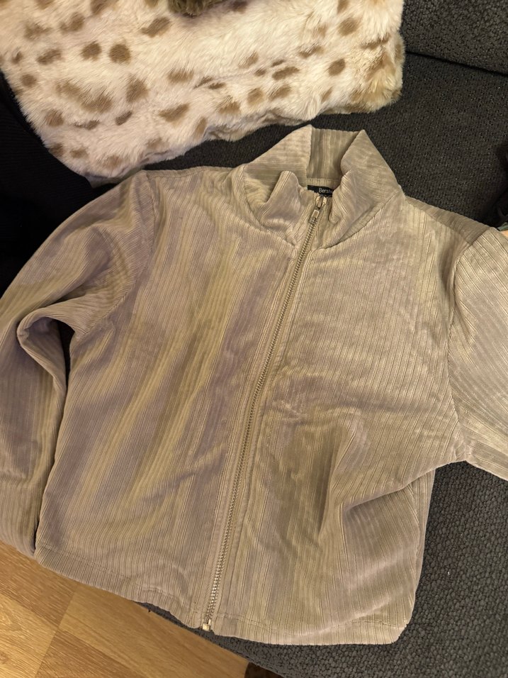 Fermuarlı Kadife Üst - Görsel 2