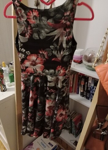 Kullanılmamış elbise - Görsel 3