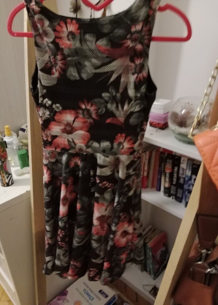 Kullanılmamış elbise - Görsel 3