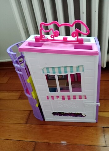 Orjinal Barbie evi