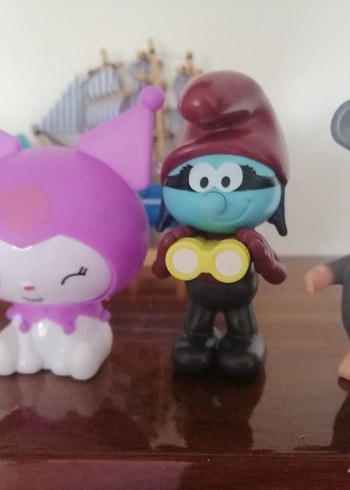 Kuromi mickey minnie smurfs figür - Görsel 4