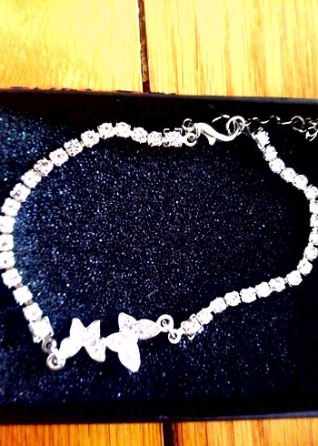 Beyaz Taşlı Kelebek Bileklik - Görsel 3