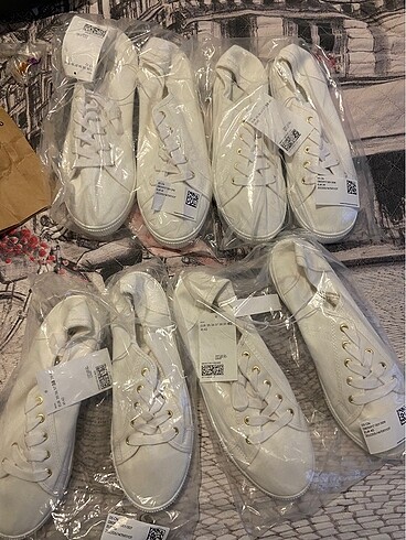 42 Beden beyaz Renk H&M spor ayakkabı
