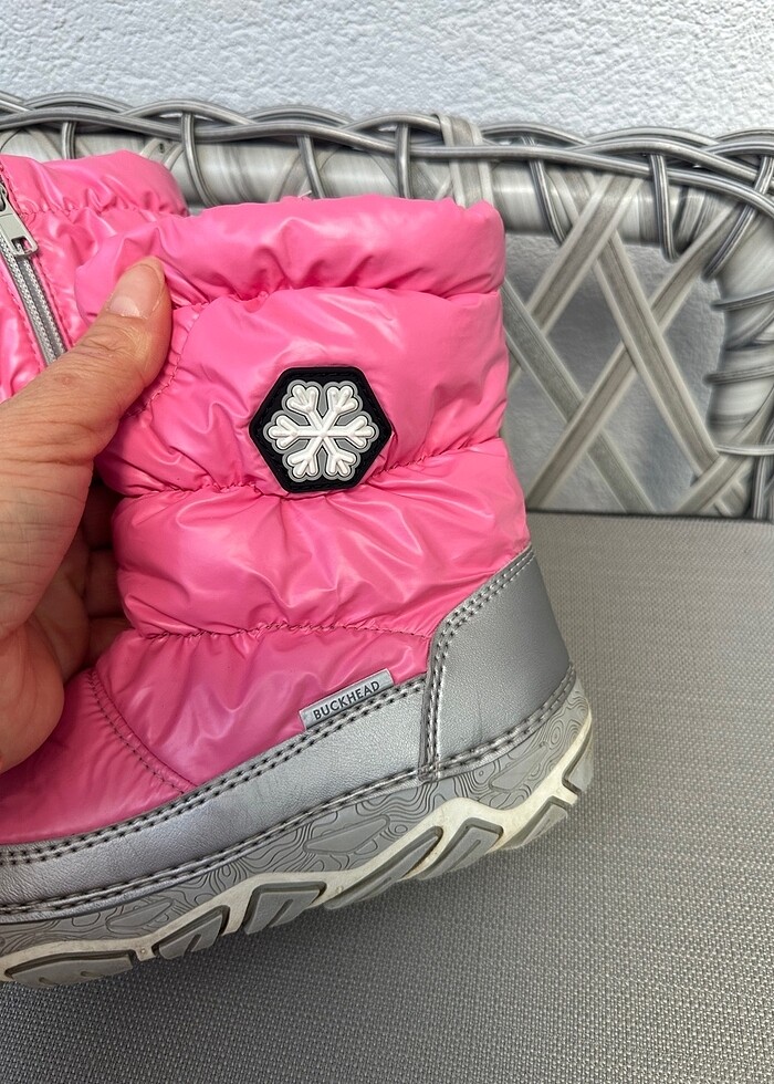 Kız çocuk bot - Görsel 2