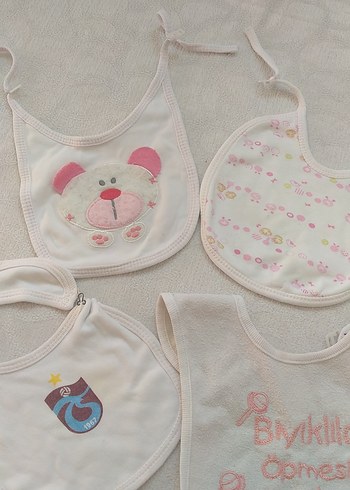 Nakışlı Beyaz Bebek Önlüğü lütfen fiyat sorunuz - Görsel 2