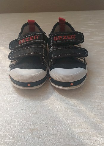 Siyah Erkek Çocuk Spor Ayakkabı Velcro lütfen fiyat sorunuz
