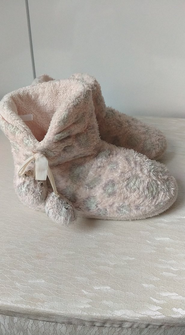 Kızlar için Pembe Peluş Ev Terliği - Görsel 2