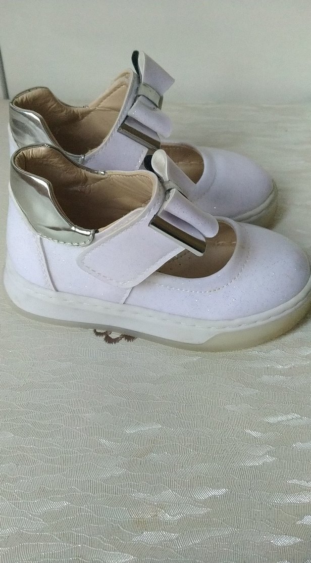 Kız Çocuk Beyaz Fiyonklu Babet - Görsel 2