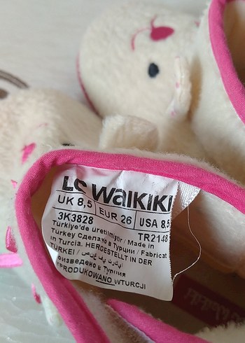 Kız Çocuk Beyaz Nakışlı Kürklü Terlik - Görsel 5