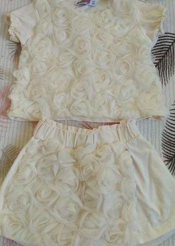 Zara Kız Çocuk Beyaz Fırfırlı Kısa Kollu Takım