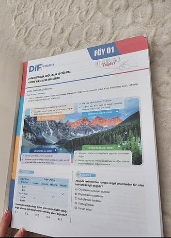 KONU ANLATIMLI TYT COĞRAFYA KITABI