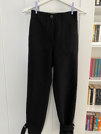 Bershka Pantalon