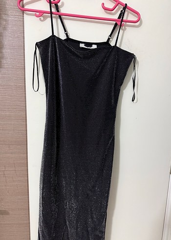 Siyah Drapeli İnce Askılı Uzun Abiye Elbise - Görsel 3