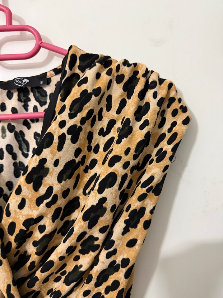 Leopar Desenli Kahverengi Uzun Elbise - Görsel 3