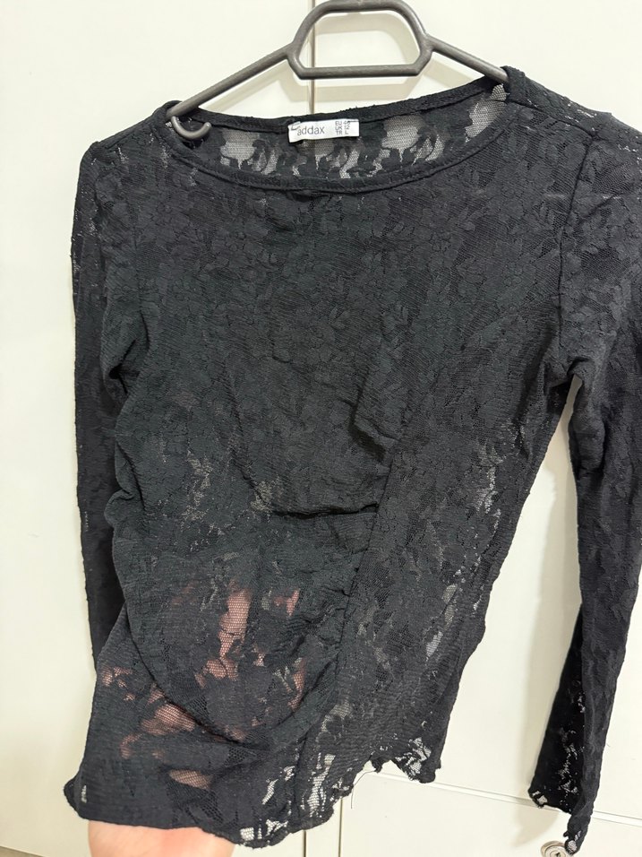 Dantel Detaylı Siyah Uzun Kollu Bluz - Görsel 4