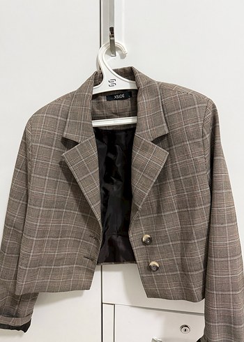 Düğmeli Ekose Desenli Bej Kadın Blazer - Görsel 4