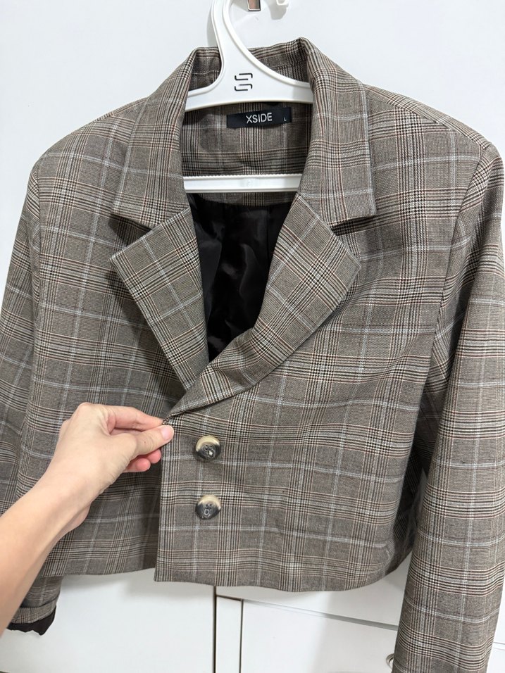 Düğmeli Ekose Desenli Bej Kadın Blazer - Görsel 3